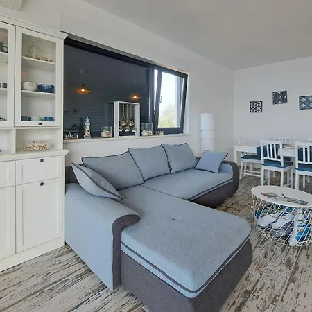 Apartman 3 Bedroom Beautiful In *